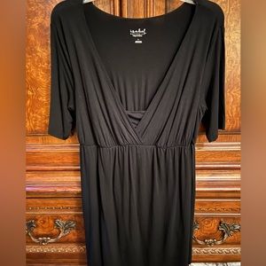 Isabel by Ingrid and Isabel black Short Sleeve top. Size Large